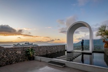 Ngôi nhà phố được thiết kế như biệt thự nghỉ dưỡng độc đáo tại Lâm Đồng