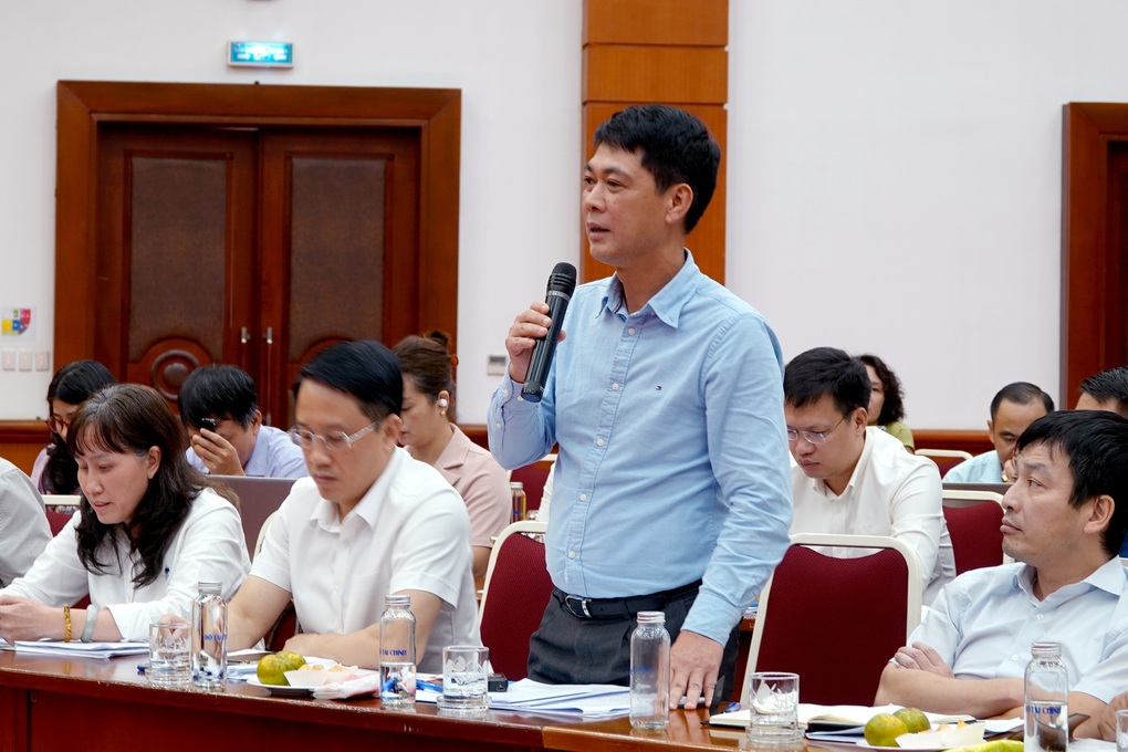 Đã thanh tra xong AIA và Dai-ichi, đang làm với Manulife và một bên khác - 1 Đã thanh tra xong AIA và Dai-ichi, đang làm với Manulife và một bên khác - 1