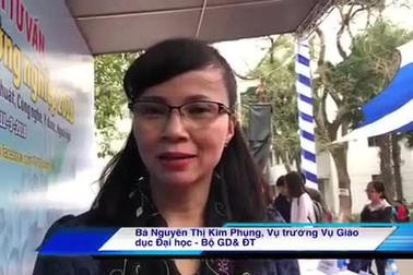 Bà Nguyễn Thị Kim Phụng, Vụ trưởng Vụ Giáo dục đại học - Bộ GD&ĐT: Thí sinh phải cạnh tranh nhau từ 1% điểm lẻ trong bài thi