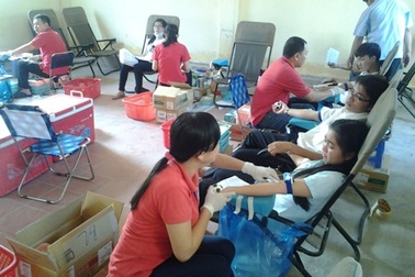 Thu gần 500 đơn vị máu nhân dịp lễ 30/4   