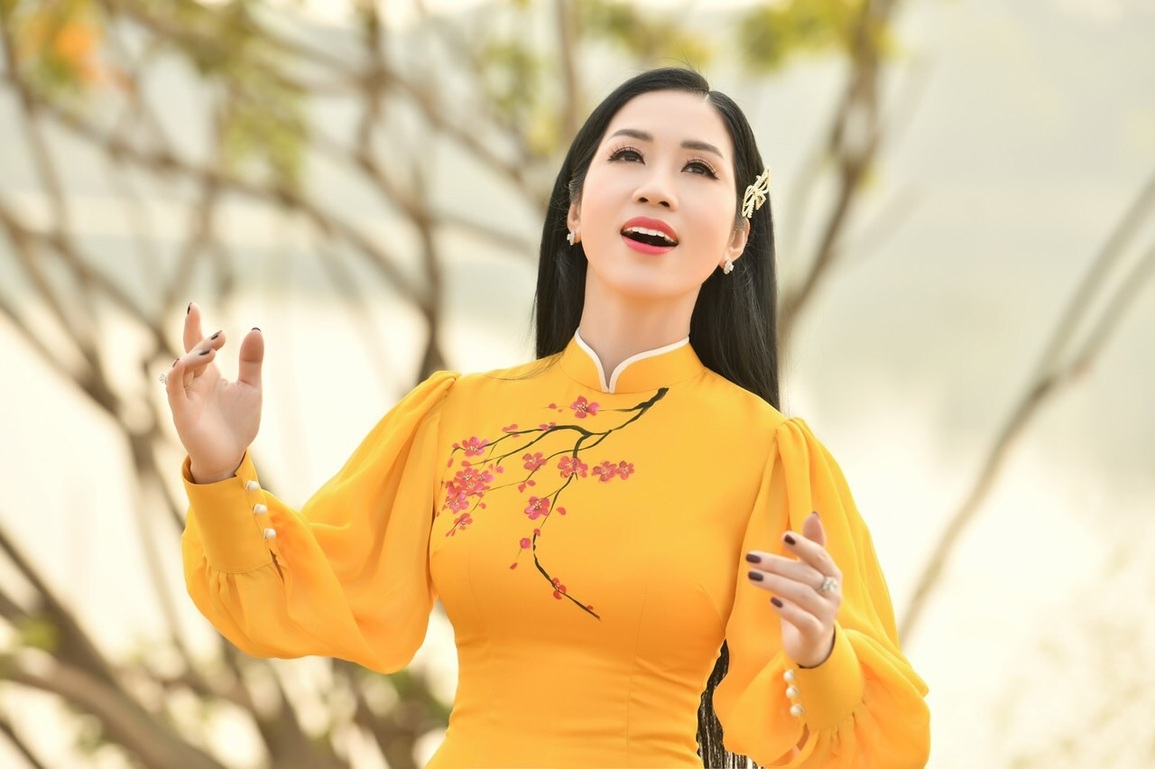 Nghệ sĩ Phương Nga tiết lộ kí ức về cố nhạc sĩ Trần Hoàn - 3 Nghệ sĩ Phương Nga tiết lộ kí ức về cố nhạc sĩ Trần Hoàn - 3