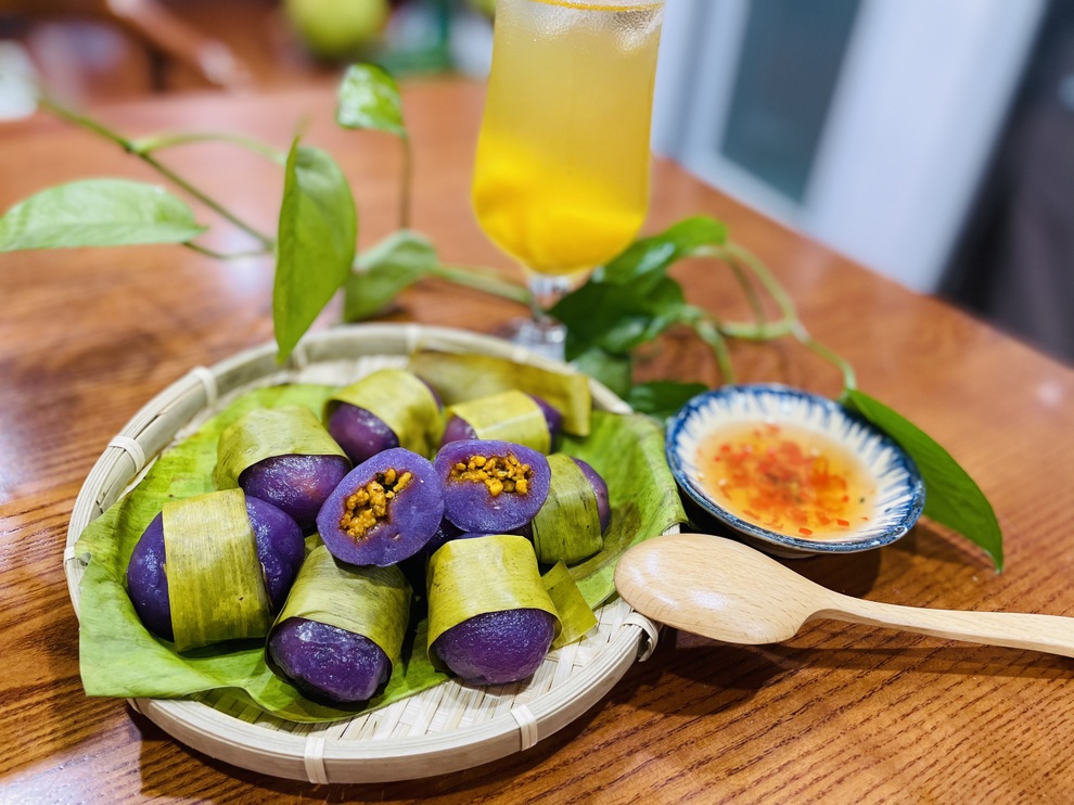 Thực đơn khoai lang tím ăn mãi không chán của nữ giáo viên khéo tay - 2 Thực đơn khoai lang tím ăn mãi không chán của nữ giáo viên khéo tay - 2