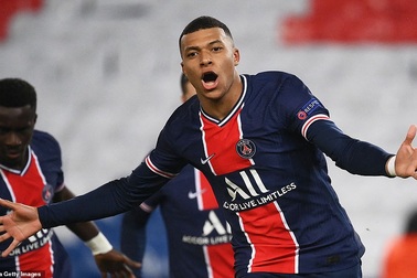 Ghi 4 bàn vào lưới Barcelona, Mbappe xác lập kỷ lục ở Champions League