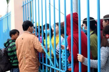 Quảng Nam: Công nhân đình công vì thưởng tết thấp?