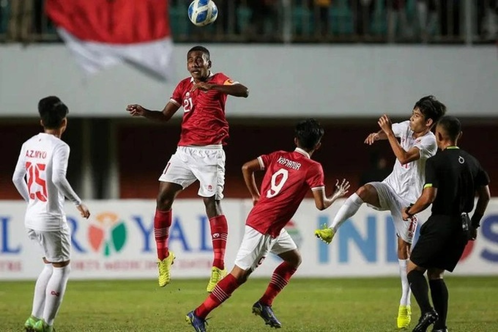 Chuyên gia bóng đá Indonesia lo ngại đội nhà thua đau trước U16 Việt Nam - 2 Chuyên gia bóng đá Indonesia lo ngại đội nhà thua đau trước U16 Việt Nam - 2