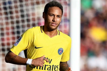 Neymar sẽ nhận thưởng "khủng" nếu vượt mặt C.Ronaldo, Messi