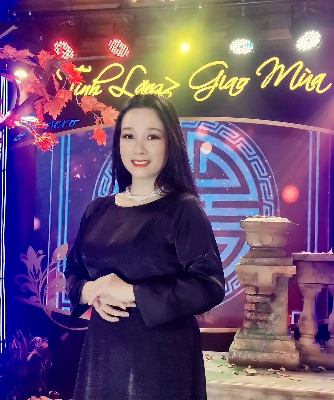 Thanh Thanh Hiền phẫn nộ khi ảnh chụp với Xuân Hinh bị xuyên tạc khiếm nhã - 2 Thanh Thanh Hiền phẫn nộ khi ảnh chụp với Xuân Hinh bị xuyên tạc khiếm nhã - 2