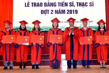 Lào Cai: Tiến sỹ đào tạo ở nước ngoài được hỗ trợ 1 tỷ đồng