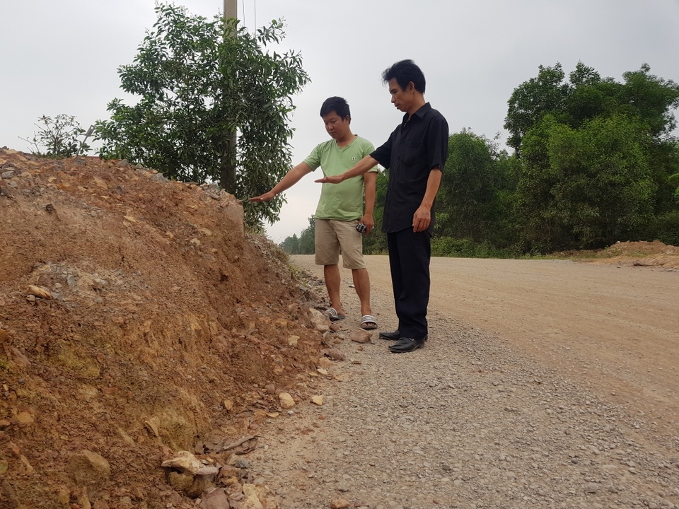 Quảng Bình: Dự án cải tạo, nâng cấp đường “bức tử”… doanh nghiệp! - 3 Quảng Bình: Dự án cải tạo, nâng cấp đường “bức tử”… doanh nghiệp! - 3