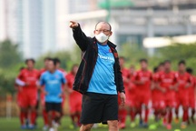 HLV Park Hang Seo có dễ bỏ các giải đấu ở Đông Nam Á?