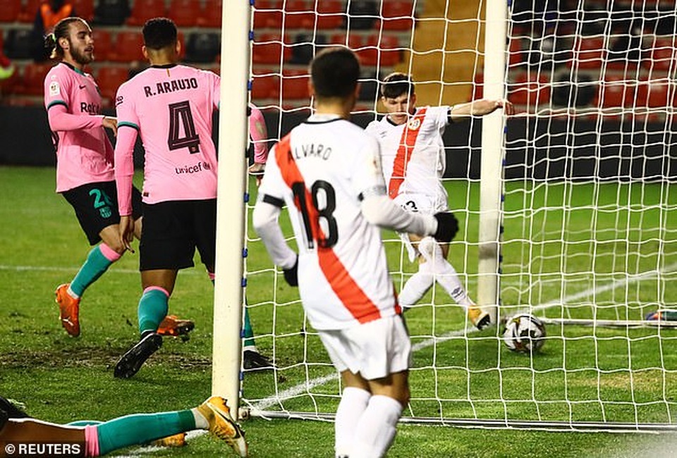 Messi ghi dấu ấn giúp Barcelona vào tứ kết Cúp Nhà vua - 1 Messi ghi dấu ấn giúp Barcelona vào tứ kết Cúp Nhà vua - 1