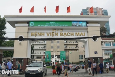 Bệnh viện Bạch Mai khó khăn tới kiệt quệ