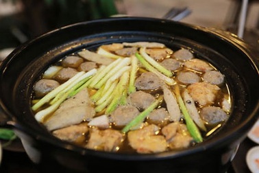 Là lạ món Lẩu bún bò Huế Mô Tê