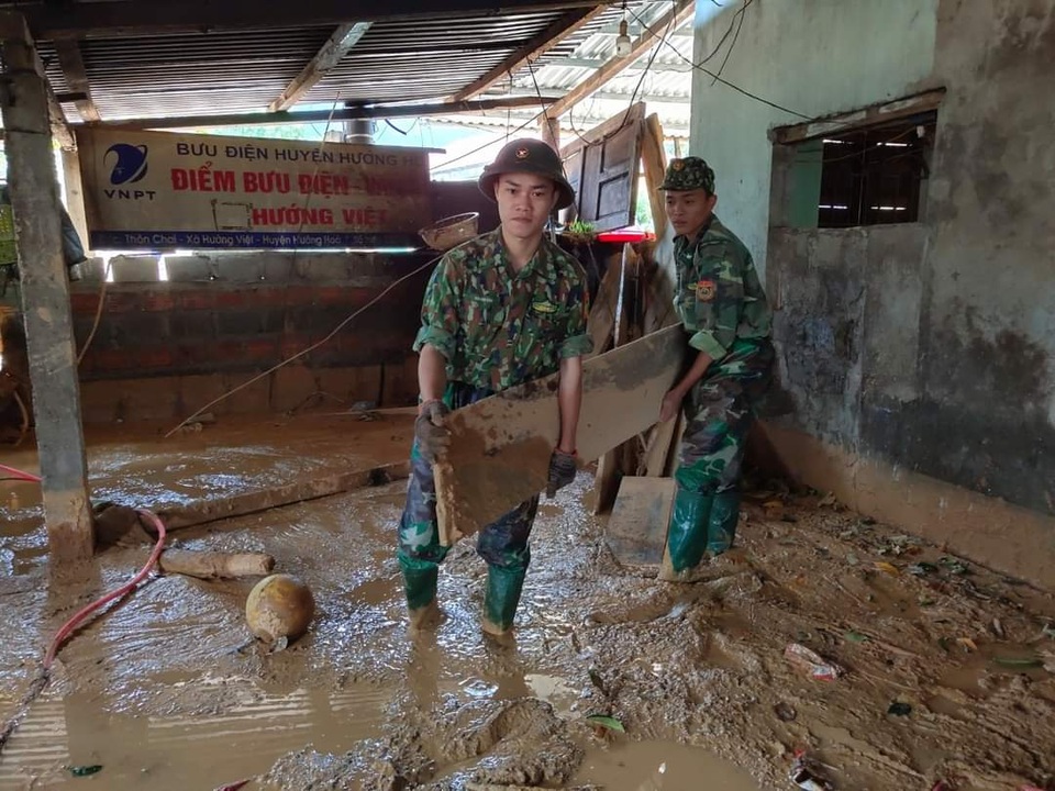 Tuổi trẻ “vực dậy” dải đất vùng biên giới bị thiệt hại nặng do mưa lũ - 12 Tuổi trẻ “vực dậy” dải đất vùng biên giới bị thiệt hại nặng do mưa lũ - 12