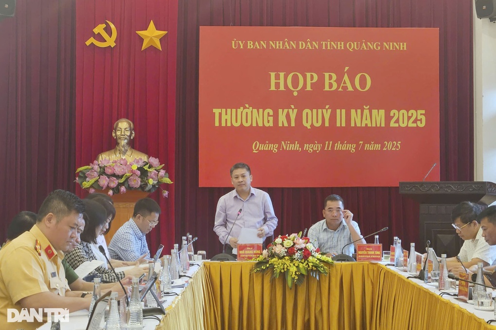 Công an Quảng Ninh thông tin ban đầu về vụ quán bar có 2 người tử vong - 2