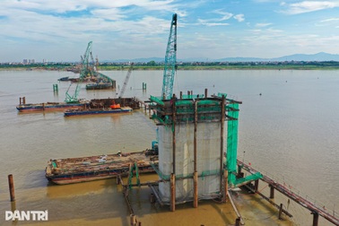 Tiến độ đền bù đất ở 7 dự án cầu vượt sông Hồng