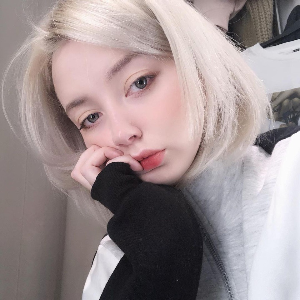 Hot girl Nga sở hữu nét đẹp trong trẻo, ngọt ngào tựa nàng thơ - 2 Hot girl Nga sở hữu nét đẹp trong trẻo, ngọt ngào tựa nàng thơ - 2