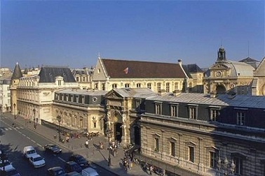 Học Thạc sỹ bằng tiếng Anh và tiếng Pháp tại Học viện Quốc gia Cnam, Paris, Pháp