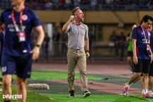 Báo Thái Lan lo lắng cho Buriram, e ngại đẳng cấp của HLV Mano Polking