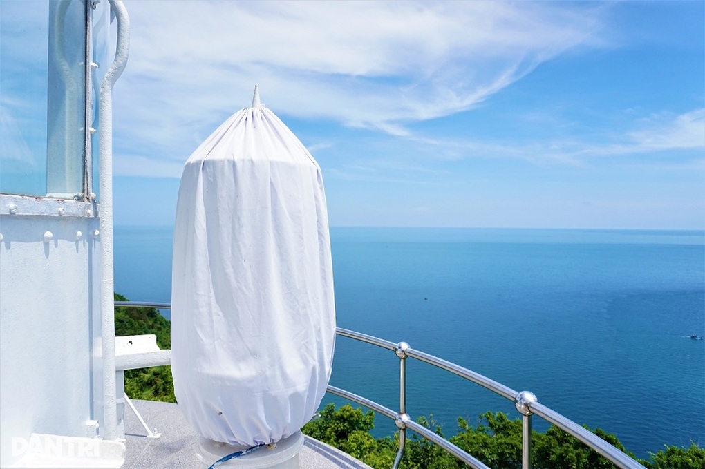 Mắt biển trăm tuổi trên đỉnh Sơn Trà hút khách check-in - 4 Mắt biển trăm tuổi trên đỉnh Sơn Trà hút khách check-in - 4