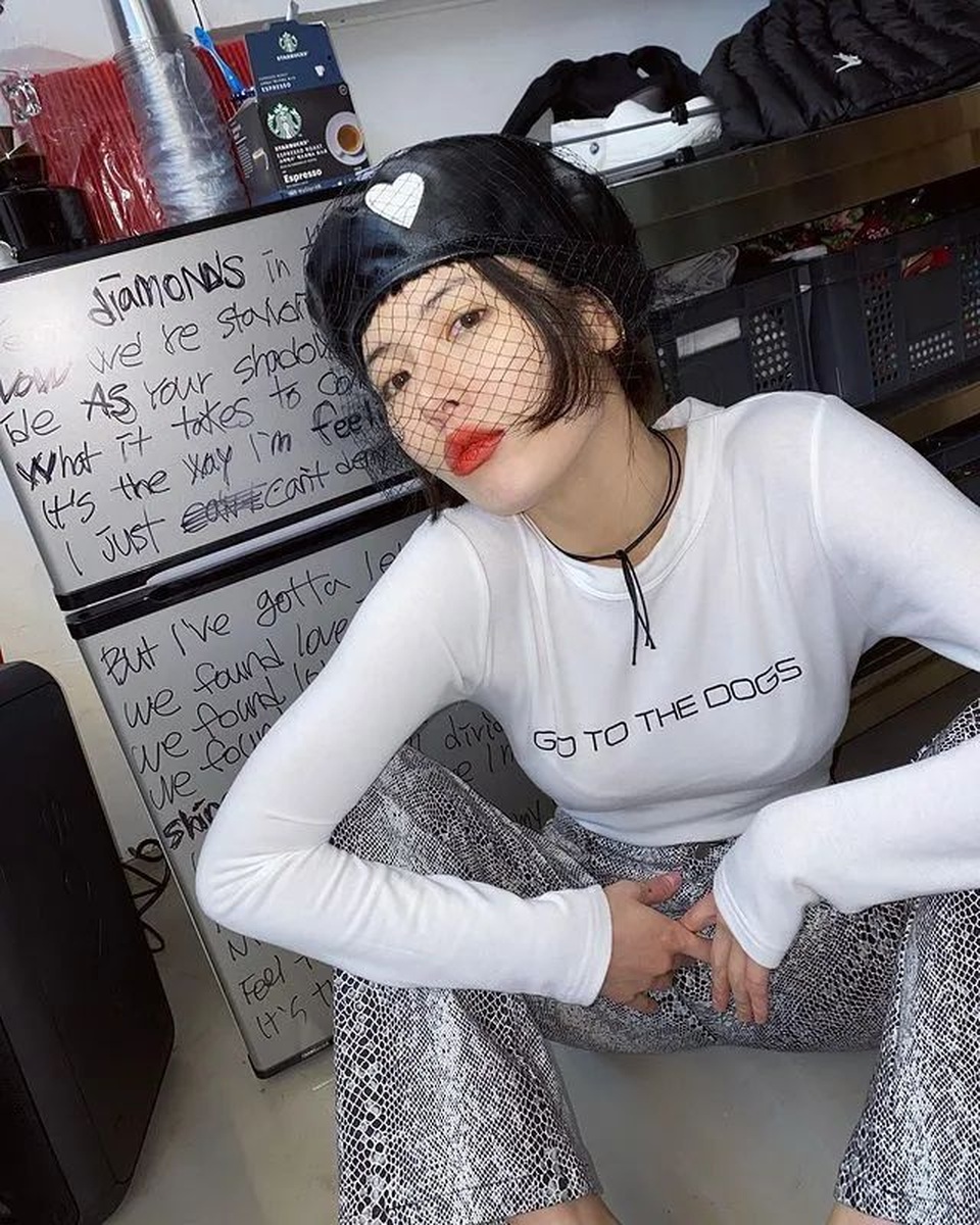 Phong cách nóng bỏng của biểu tượng gợi cảm xứ Hàn HyunA - 4 Phong cách nóng bỏng của biểu tượng gợi cảm xứ Hàn HyunA - 4