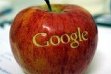 Google và Apple, ai đang nói thật?