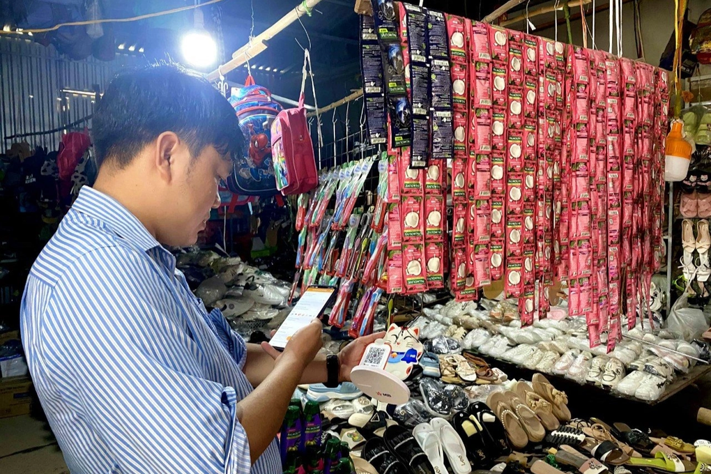 Chuyển đổi số để nâng cao chất lượng cuộc sống xã hội - 4 Chuyển đổi số để nâng cao chất lượng cuộc sống xã hội - 4