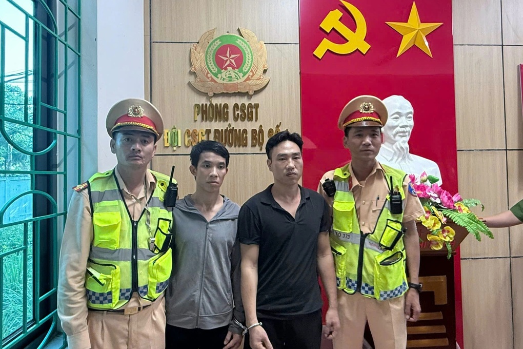 Đã bắt được 2 phạm nhân đặc biệt nguy hiểm trốn khỏi trại giam Thanh Xuân - 3 Đã bắt được 2 phạm nhân đặc biệt nguy hiểm trốn khỏi trại giam Thanh Xuân - 3