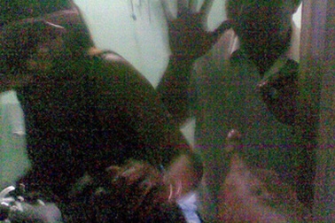 Cảnh cáo Thẩm phán “tư vấn pháp luật” cho gái có chồng trong nhà nghỉ