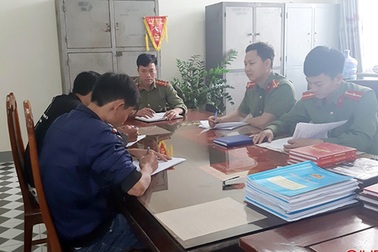 Triệu tập thêm nhiều đối tượng đăng tin sai sự thật về dịch Covid-19