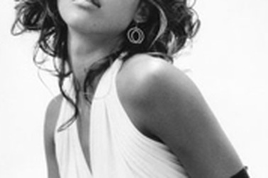 Jessica Alba "oải" vì làm người nổi tiếng 