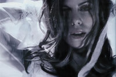 Kate Beckinsale: Nửa hư nửa thực trên Angeleno