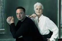 Mẹ của tỷ phú giàu nhất thế giới tâm sự việc nuôi con trong nghèo khó