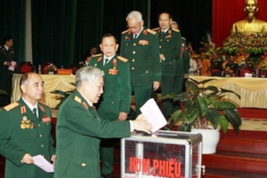 Ban Chấp hành Hội Cựu chiến binh gồm 99 người