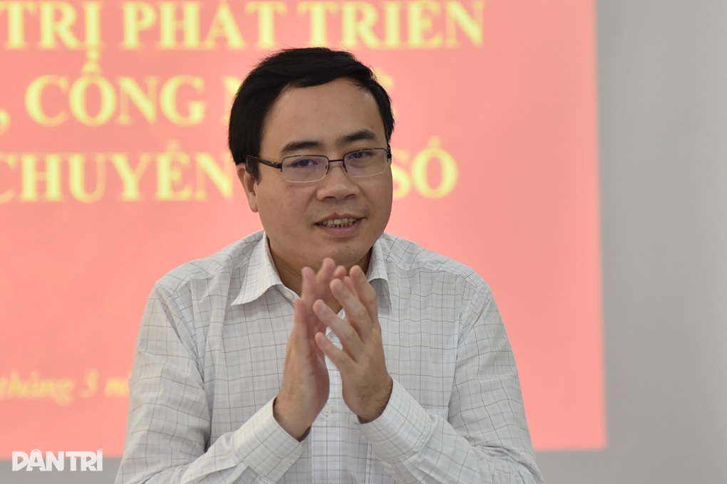 TPHCM cần đổi mới mô hình quản trị để không bị suy giảm tính cạnh tranh - 1 TPHCM cần đổi mới mô hình quản trị để không bị suy giảm tính cạnh tranh - 1