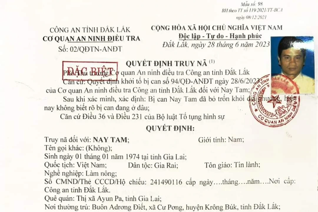 Vụ khủng bố tại Đắk Lắk: Chi tiết nhận dạng 6 đối tượng bị truy nã đặc biệt - 5 Vụ khủng bố tại Đắk Lắk: Chi tiết nhận dạng 6 đối tượng bị truy nã đặc biệt - 5