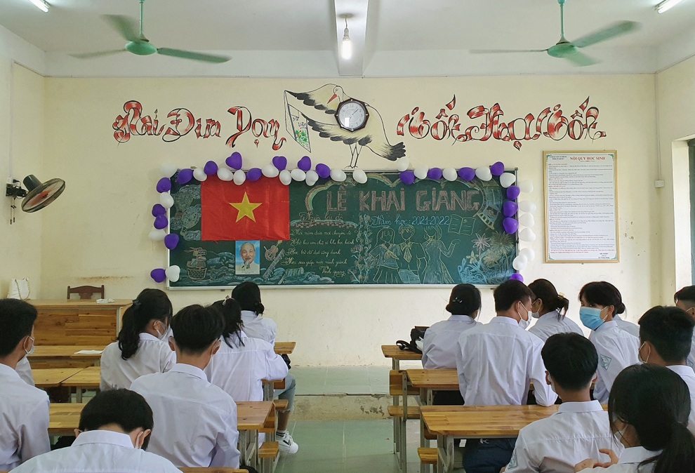 Lễ khai giảng muộn đáng nhớ ngay trong lớp học - 5 Lễ khai giảng muộn đáng nhớ ngay trong lớp học - 5