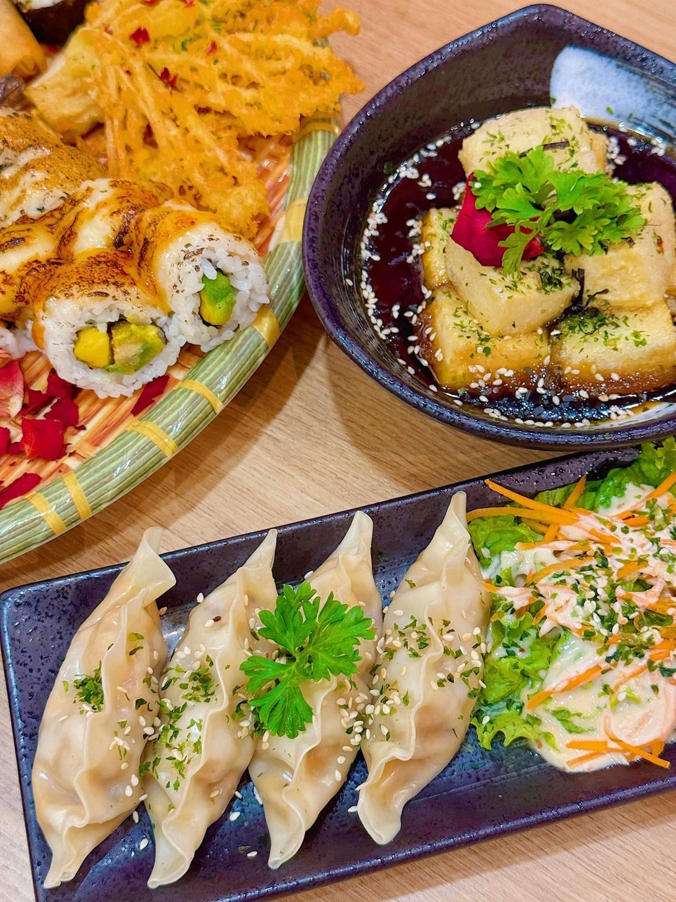 Ăn sushi chay ở TPHCM: Bất ngờ sự thật về lát cá hồi, cá trích y như thật - 10 Ăn sushi chay ở TPHCM: Bất ngờ sự thật về lát cá hồi, cá trích y như thật - 10