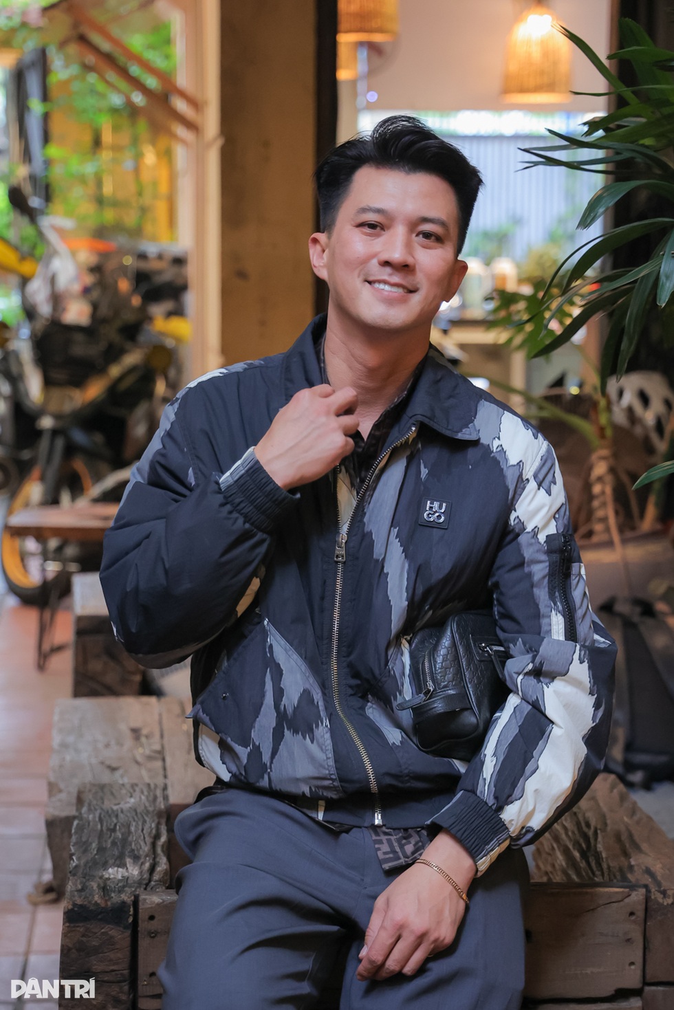 Hà Việt Dũng U40: “Tổng tài mỏ hỗn” trên phim, ngoài đời chủ homestay - 7