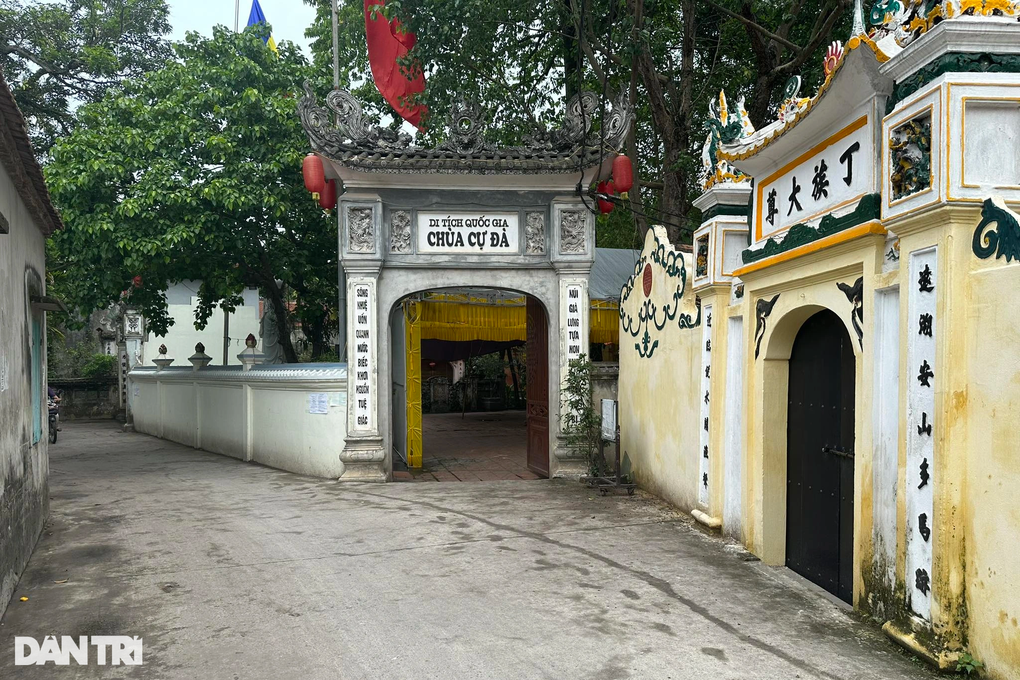 Trưởng ban tổ chức khóa tu chùa Cự Đà có phần lạm quyền - 1 Trưởng ban tổ chức khóa tu chùa Cự Đà có phần lạm quyền - 1