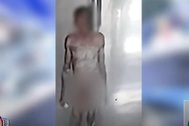 Hàng xóm thường xuyên khỏa thân đi trong chung cư, dân kêu cứu