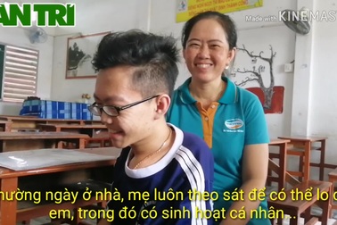 Câu chuyện về cậu học trò xương thủy tinh đi thi THPT quốc gia