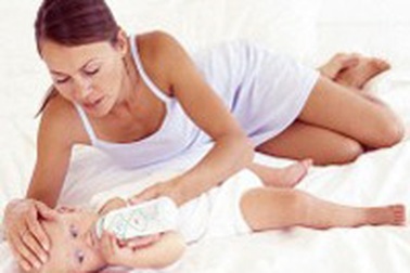 Cai sữa cho bé yêu        