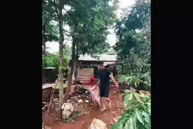 Chàng trai Đắk Lắk tự cách ly 21 ngày nơi căn chòi giữa rẫy