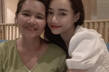 Sau nhiều lần tránh né, Nhã Phương đã xác nhận việc sinh con