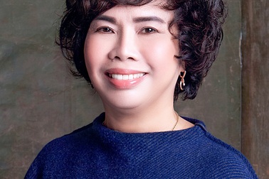 Bà Thái Hương - Doanh nhân duy nhất của ngành sữa đoạt giải thưởng Doanh nhân Châu Á