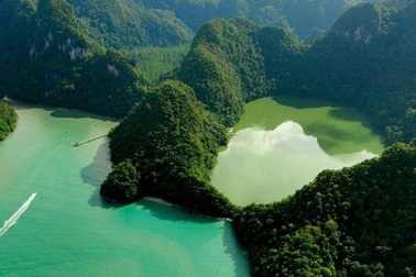 “Hồ trinh nữ mang thai”: Điểm đến linh thiêng gắn liền với câu chuyện buồn