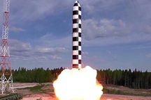 Nga tuyên bố đưa "siêu tên lửa" Sarmat mạnh nhất thế giới vào trực chiến