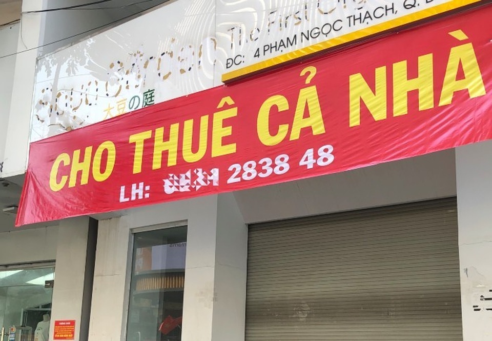 Càng làm càng lỗ, hàng loạt chủ cửa hàng đóng cửa bỏ về quê - 2 Càng làm càng lỗ, hàng loạt chủ cửa hàng đóng cửa bỏ về quê - 2