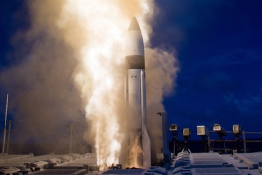 Mỹ bán tên lửa đánh chặn trị giá 133 triệu USD cho Nhật Bản